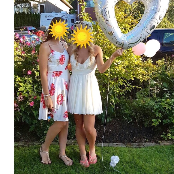 Lulu’s pixie palace ivory white skater dress - Picture 3 of 5